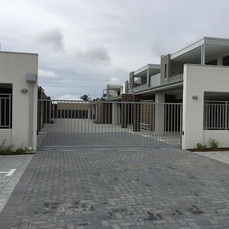Apartment In Queens Park เพิร์ท ภายนอก รูปภาพ